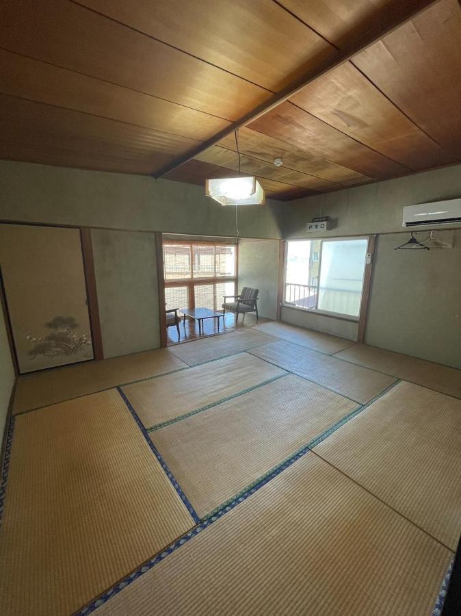 素泊まり民宿とみや Oshima Eksteriør bilde